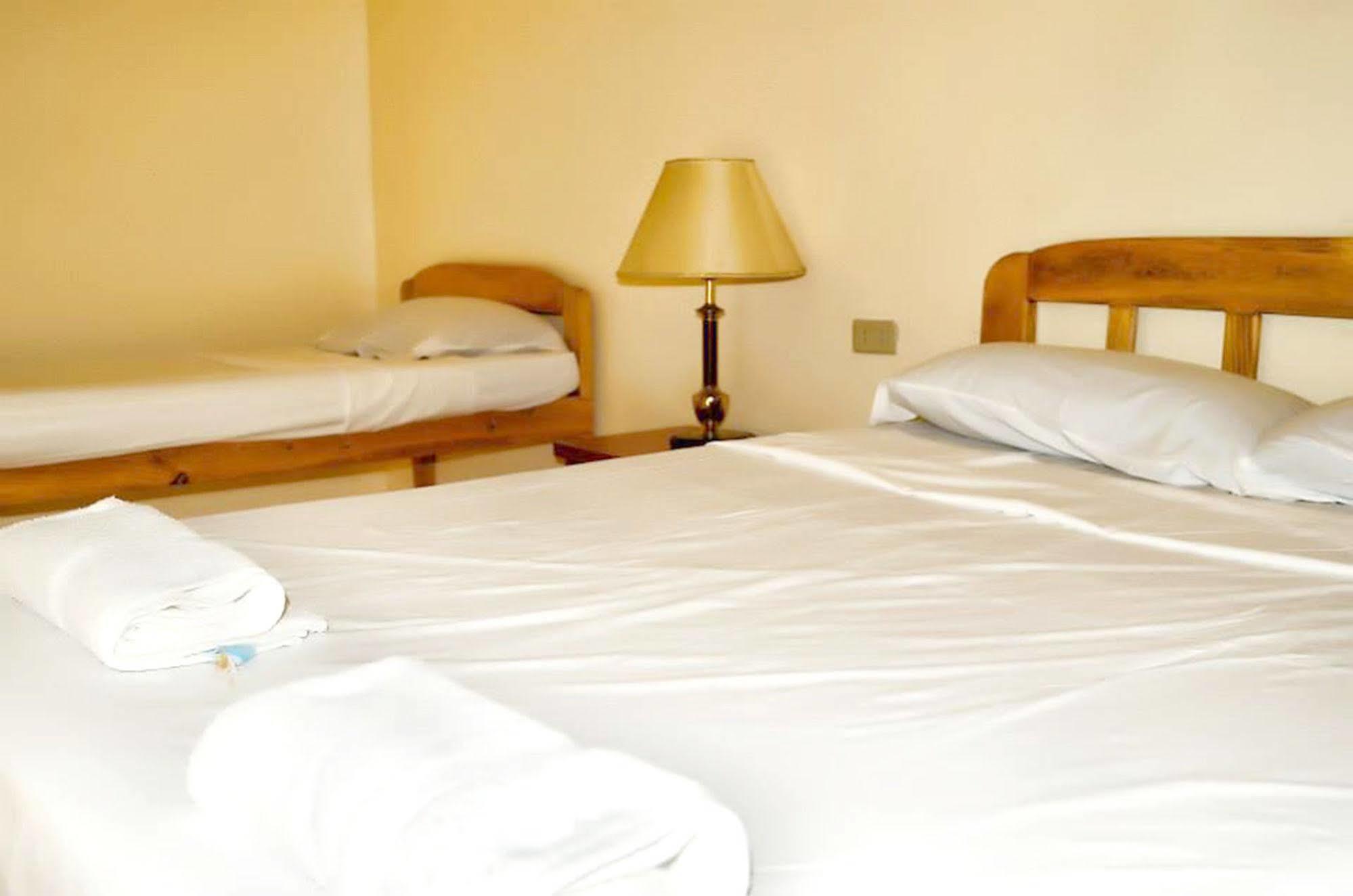 Bano Beach Resort Himensulan Exteriör bild