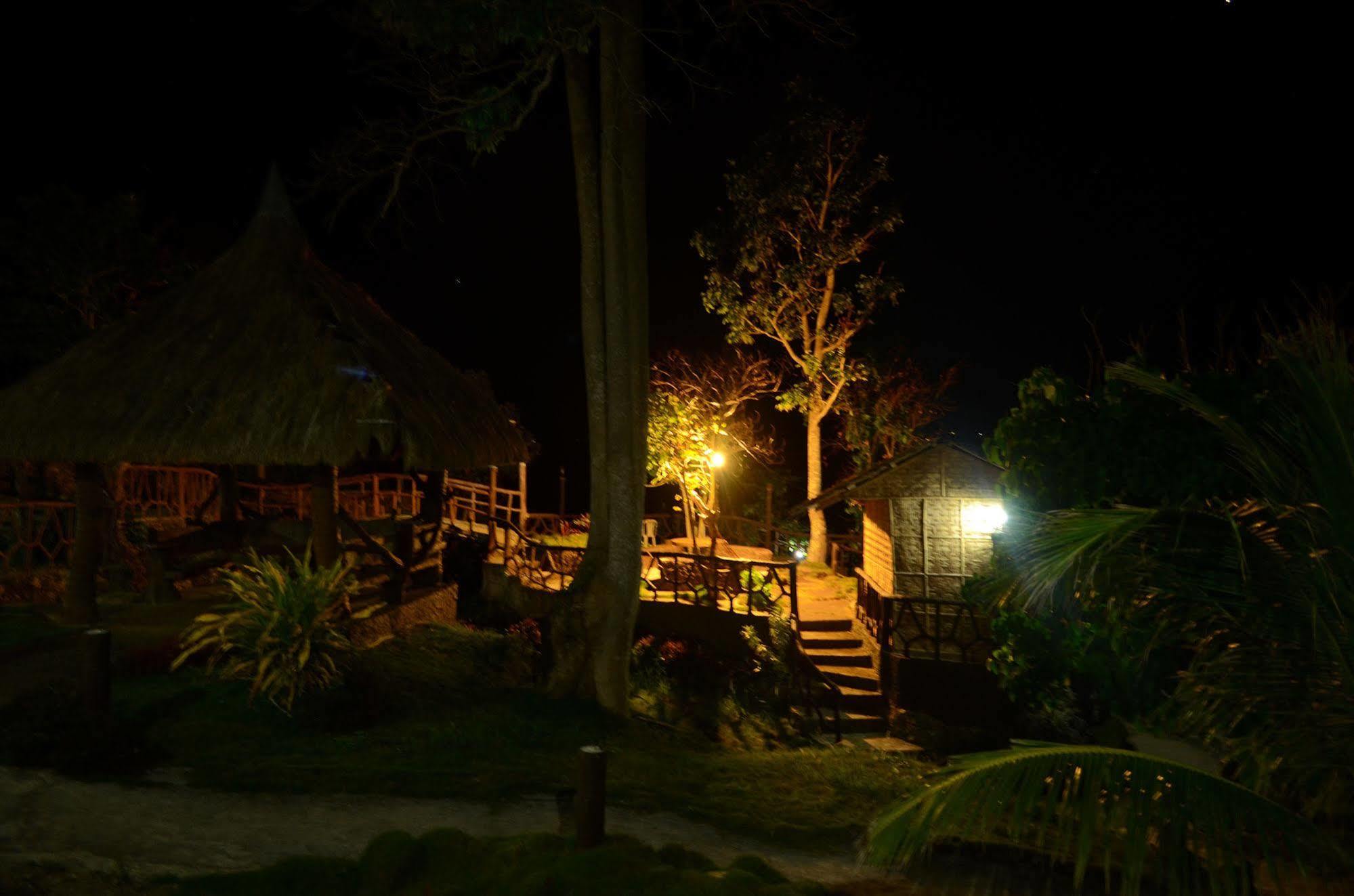 Bano Beach Resort Himensulan Exteriör bild